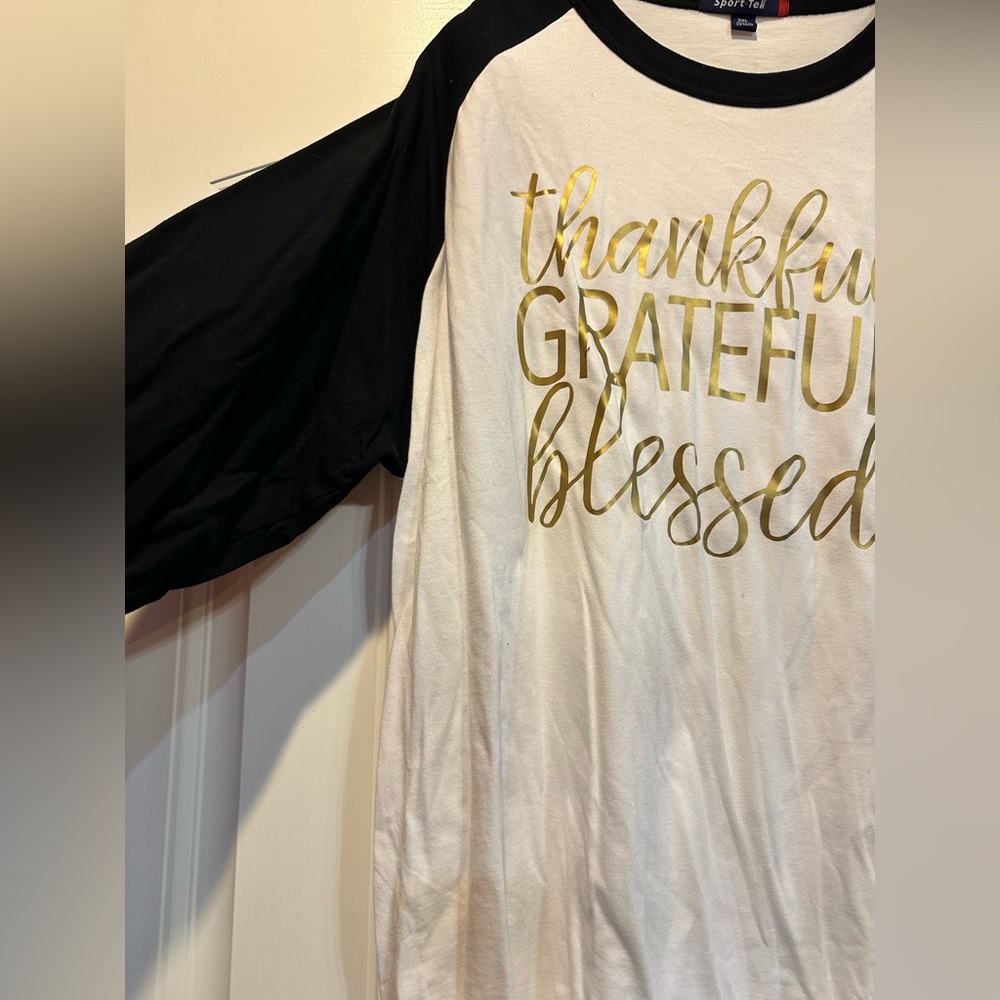Thankful shirt. Size 2xl